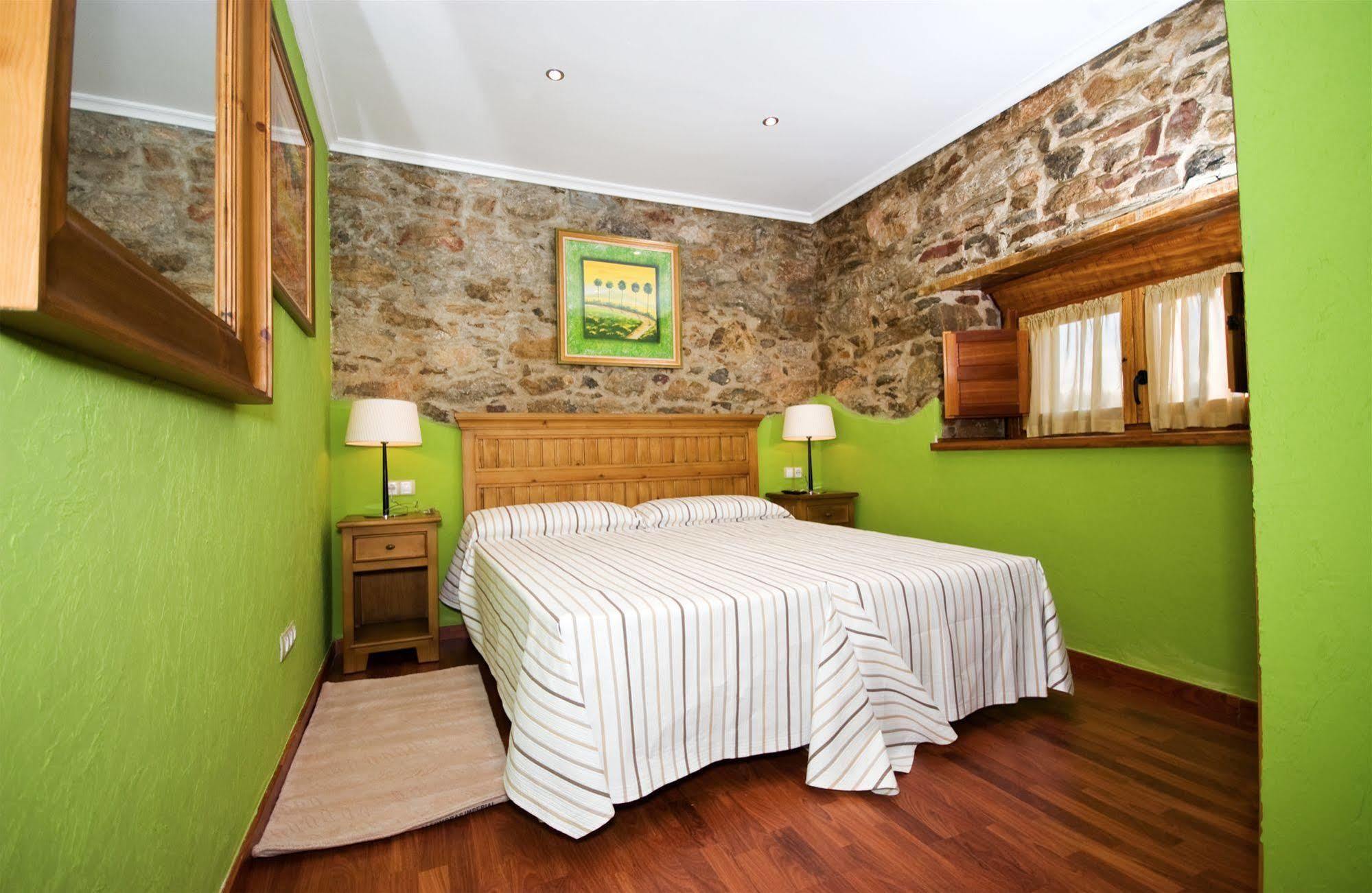 Casa Rural Los Sombredales Soto Del Barco Dış mekan fotoğraf